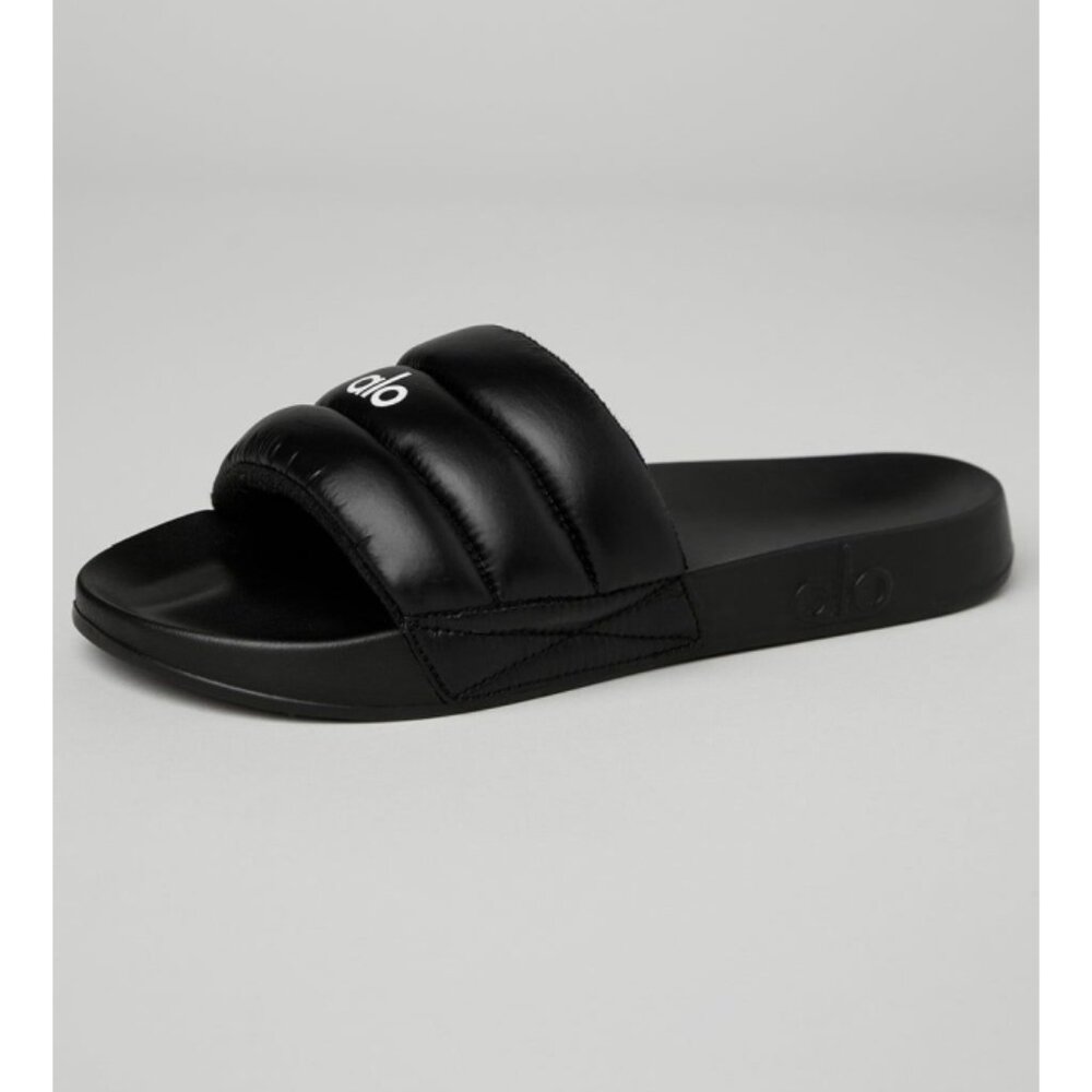 Alo Cloud It Slide Black Shiny Puffer Puffy Soft Plush Comfort Flat Sandals 7